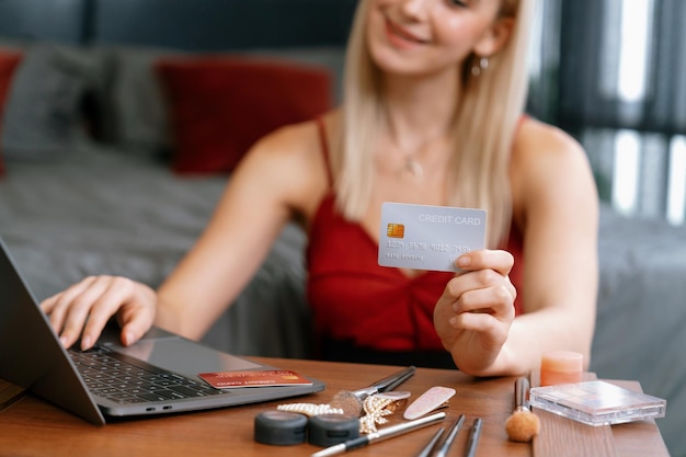¿Qué es una tarjeta de crédito y cómo utilizarla a tu favor?